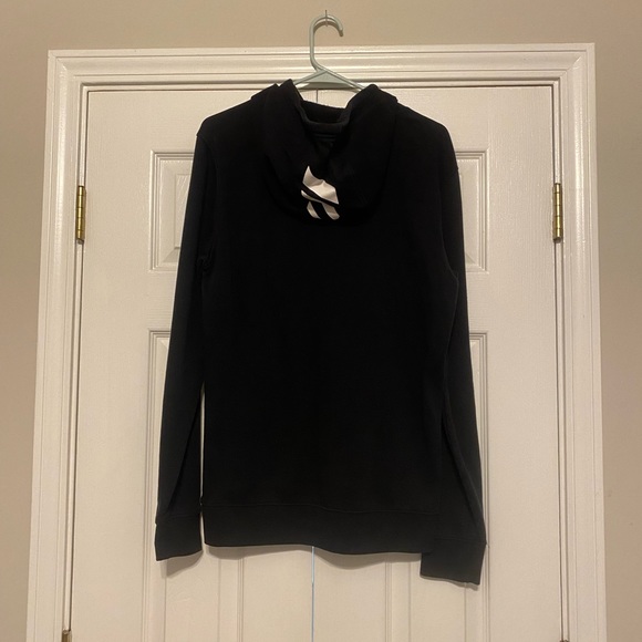 Black Oakley hoodie - Picture 2 of 4